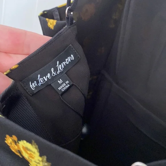 For love and lemons dress - Picture 9 of 10